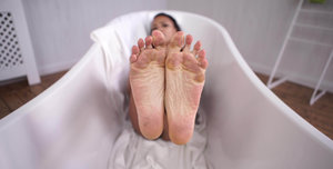 18 year old girl Kim Kennedy takes a cumshot in mouth during BDSM sex